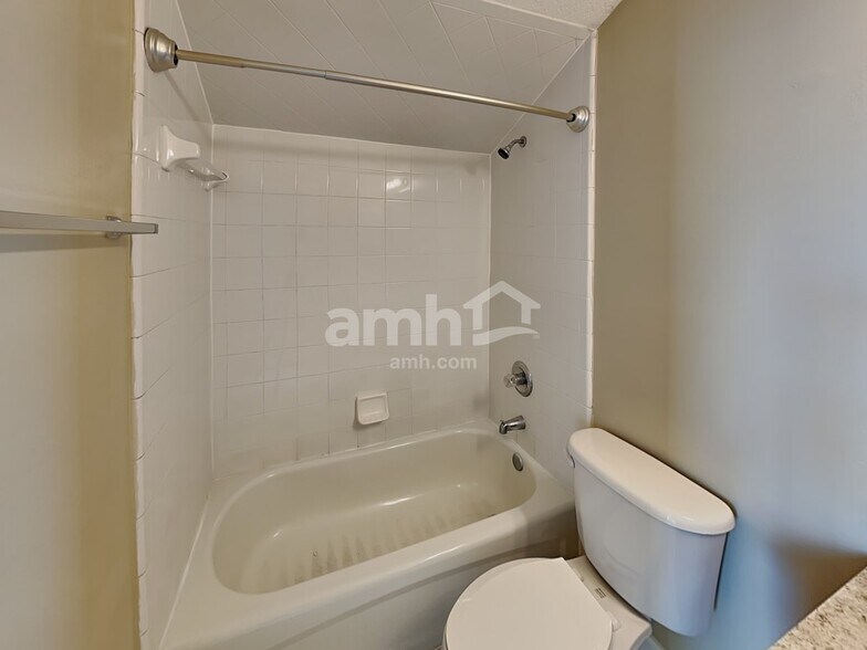 Building Photo - 1690 Rustling Dr