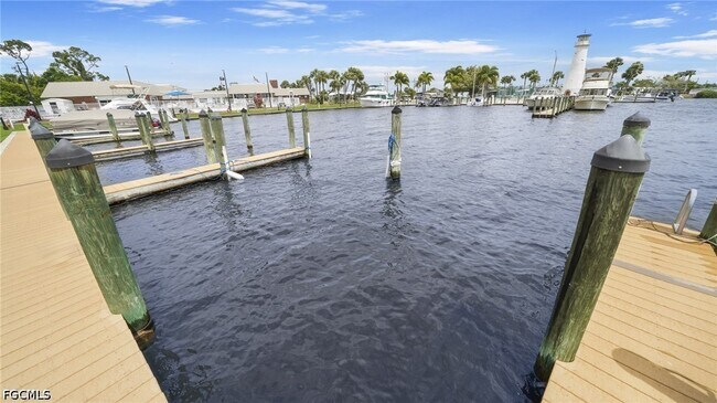 Building Photo - 5506 Virginia Dare Ln