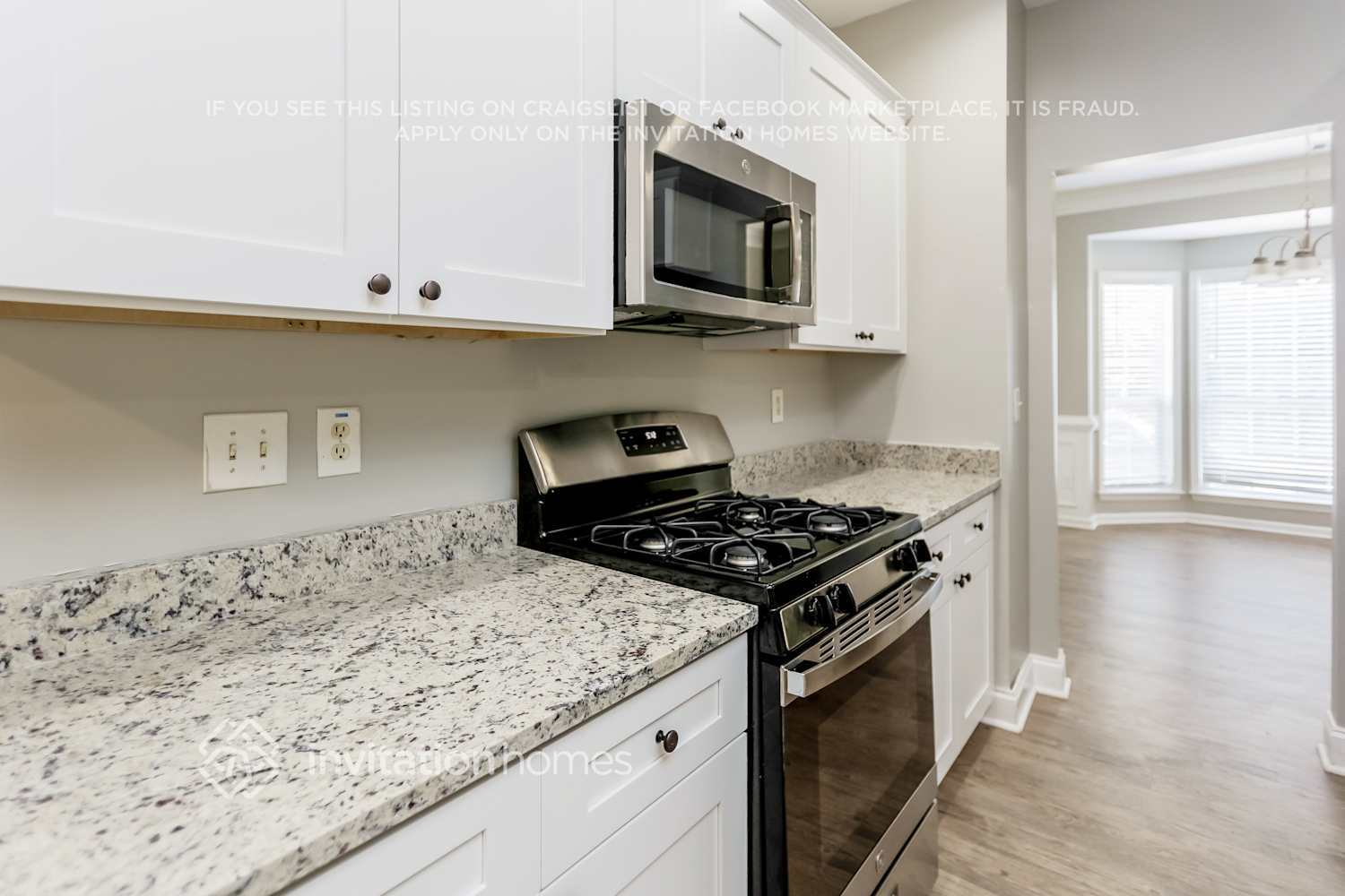 Building Photo - 2231 Creekway Dr