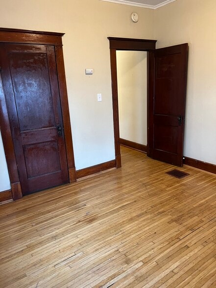 Bedroom 1 - 2921 Avenue L