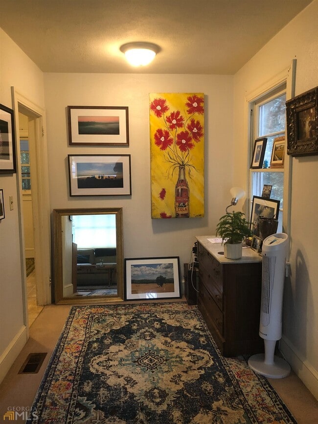 Building Photo - 475 Woodlawn Ave