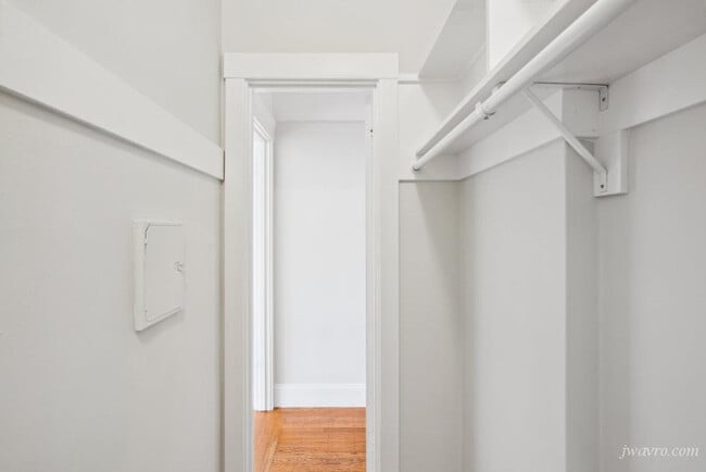 Building Photo - 2425 Fillmore St