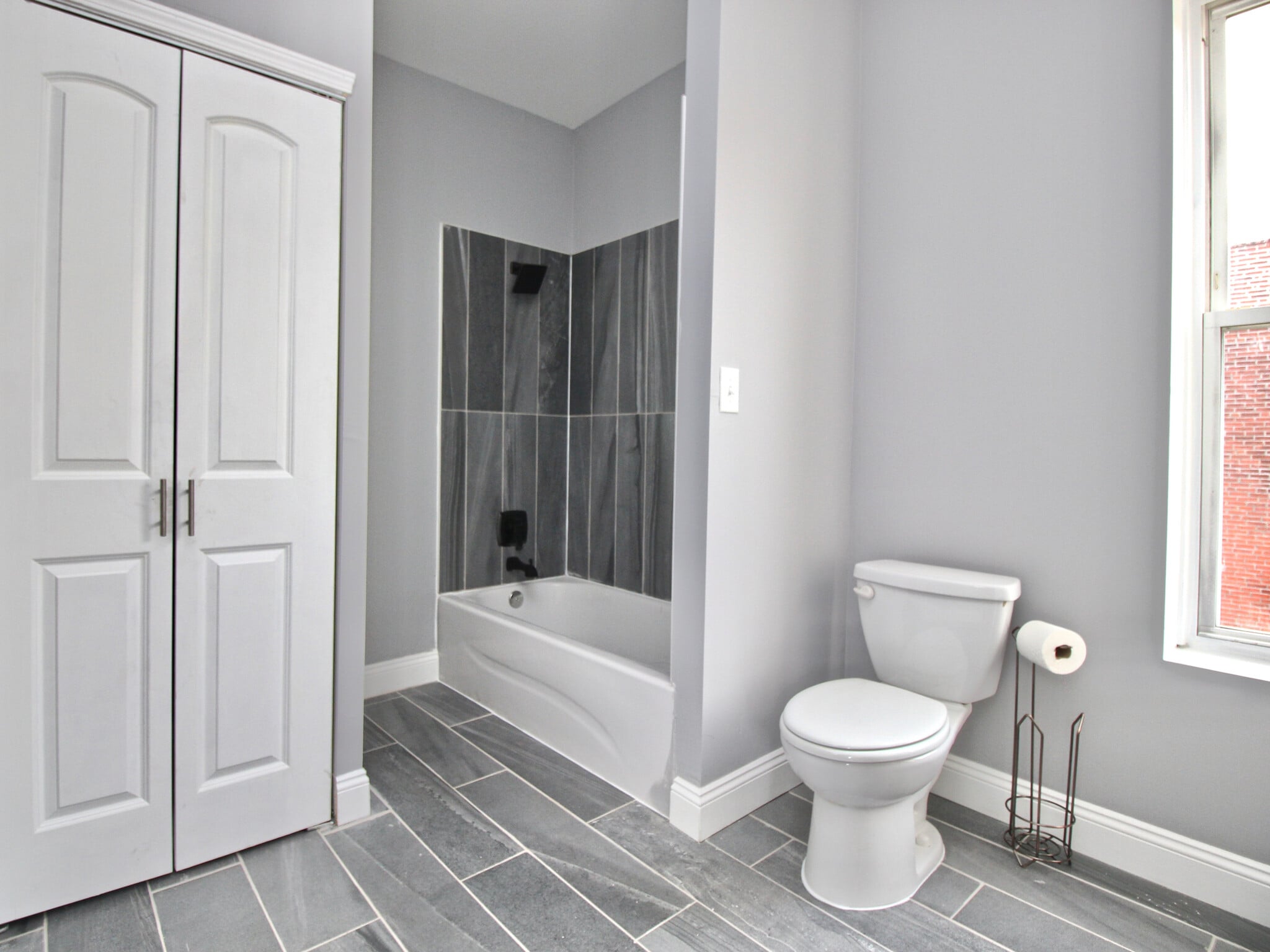 Building Photo - 3526 Vista Ave