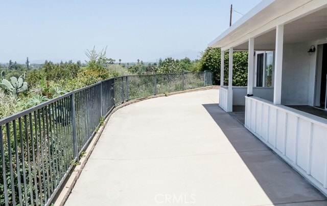 Building Photo - 475 Cliff Dr