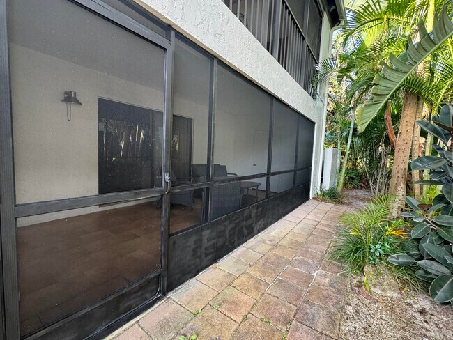 Building Photo - 12260 Sag Harbor Ct