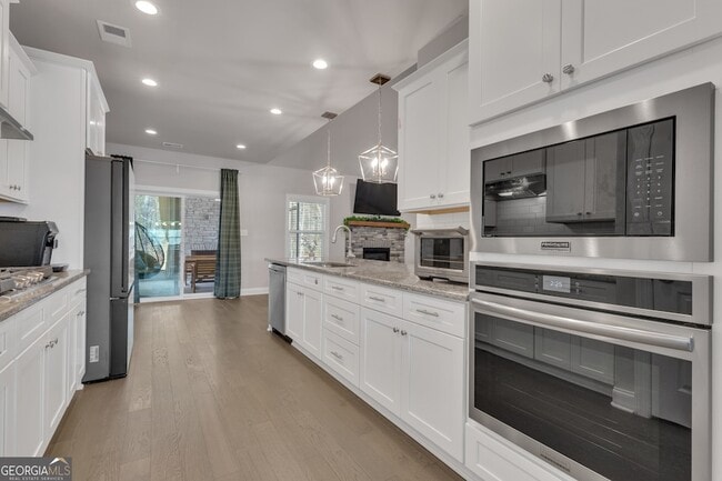 Building Photo - 21 Long Branch Trail