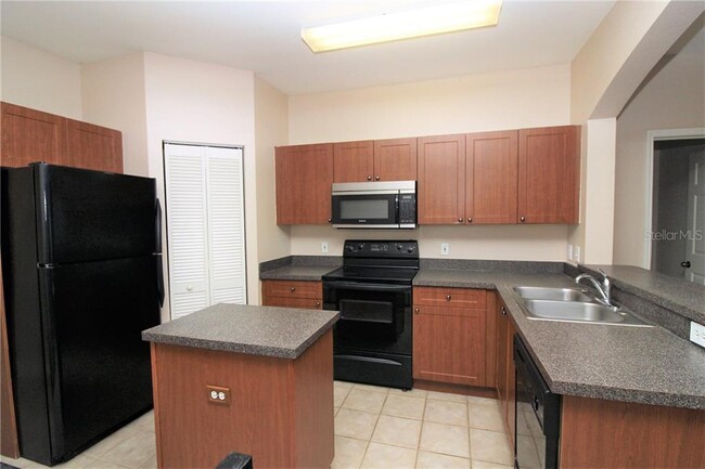 Building Photo - 2173 Tuscany Trace