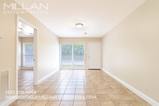 Interior Photo - 211 Oak St. Apartments