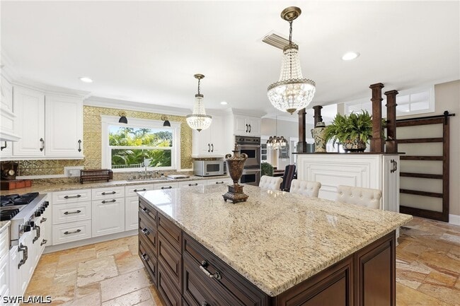 Building Photo - 1748 Jewel Box Dr