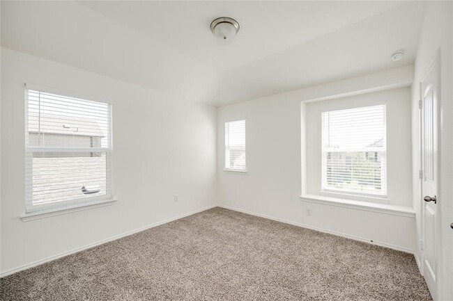 Building Photo - 6508 Carriage Pines Dr