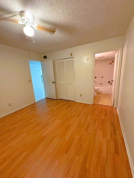 Building Photo - 26485 Rampart Blvd