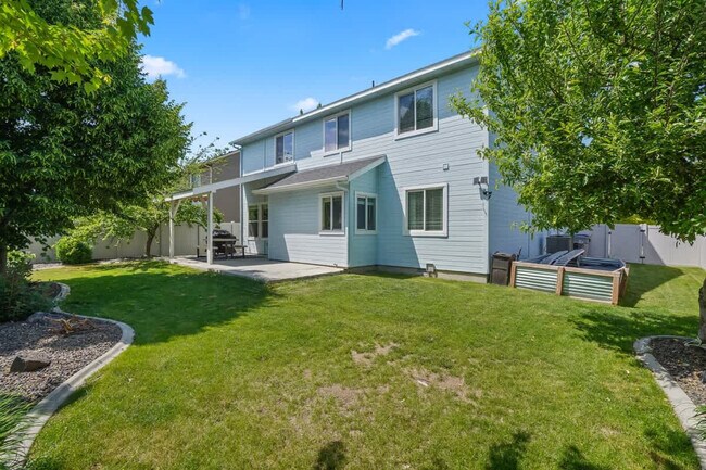 Building Photo - 11230 Silver River Loop