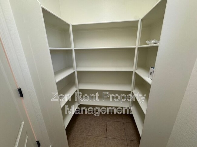 Building Photo - 29058 N Cactus Cir