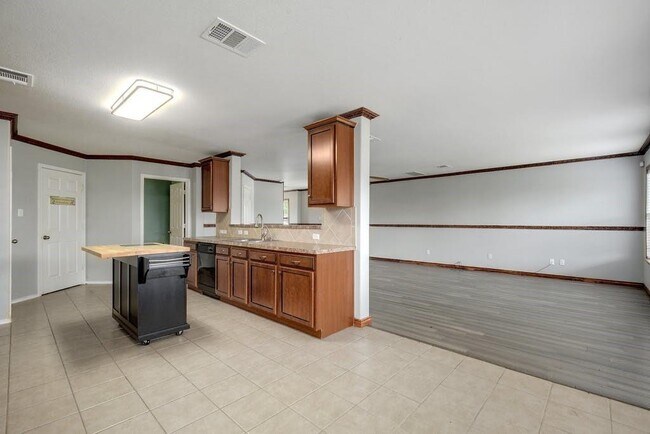 Building Photo - 12200 Ferrystone Cove