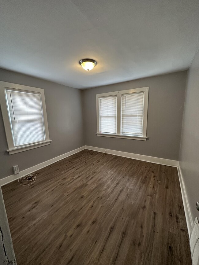 Building Photo - 8303 Braddock Dr