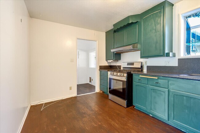 Building Photo - 9239 Bonavista Ln