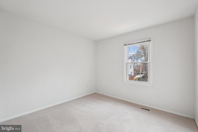 Building Photo - 5450 Lighthouse Ln