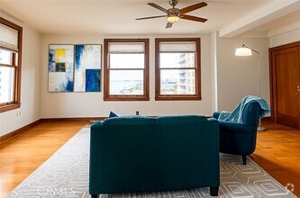 Building Photo - 455 E Ocean Blvd