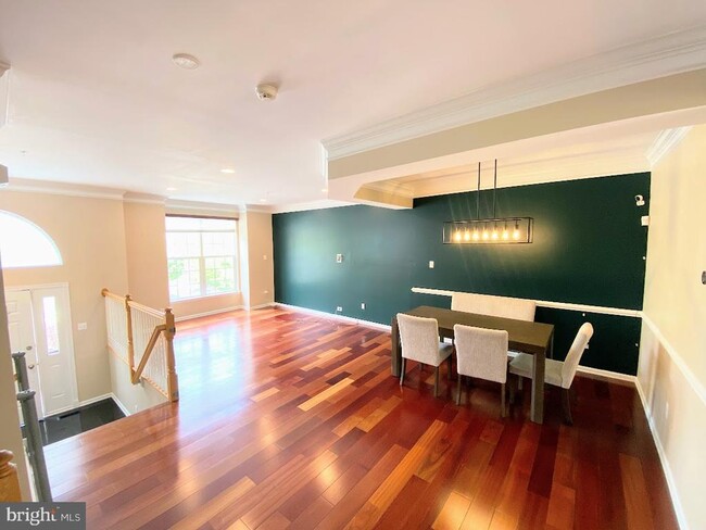 Building Photo - 174 Fringetree Dr