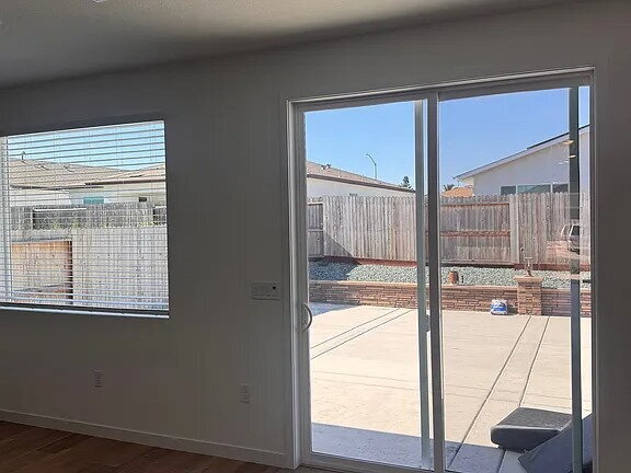 Building Photo - Newer single-story home built in 2024