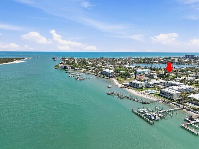 Building Photo - 1400 Binney Dr