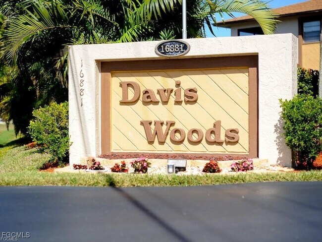 Primary Photo - 16881 Davis Rd