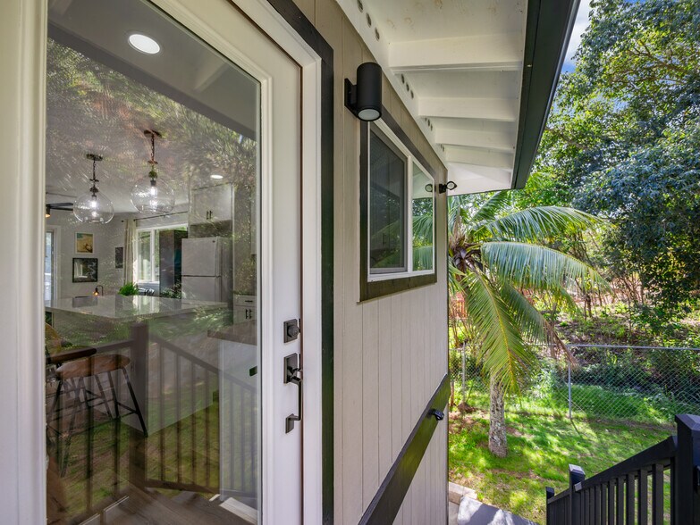 Building Photo - 95-148 Waimakua Dr