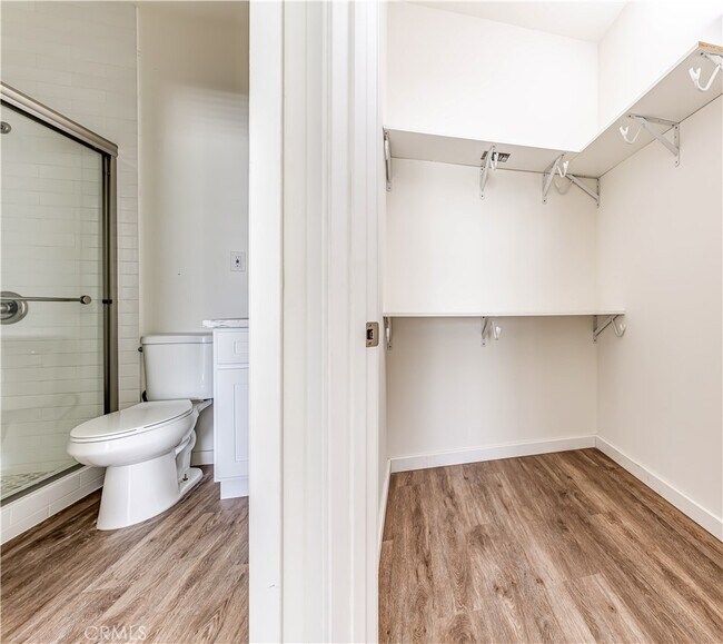 Building Photo - 11514 Glen Cove Dr