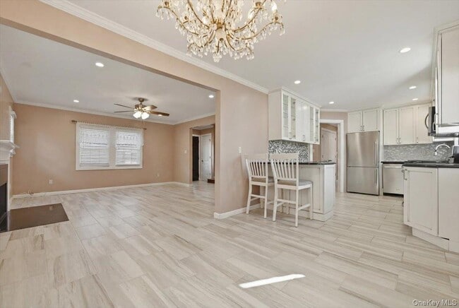 Building Photo - 18 Durham Rd