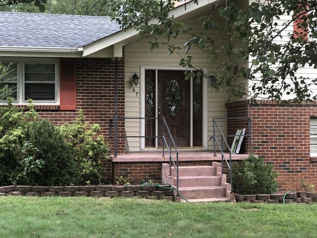 Building Photo - 967 Ford Chapel Rd