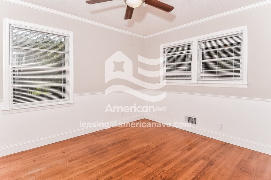 Building Photo - 1908 State Rd S-28-425