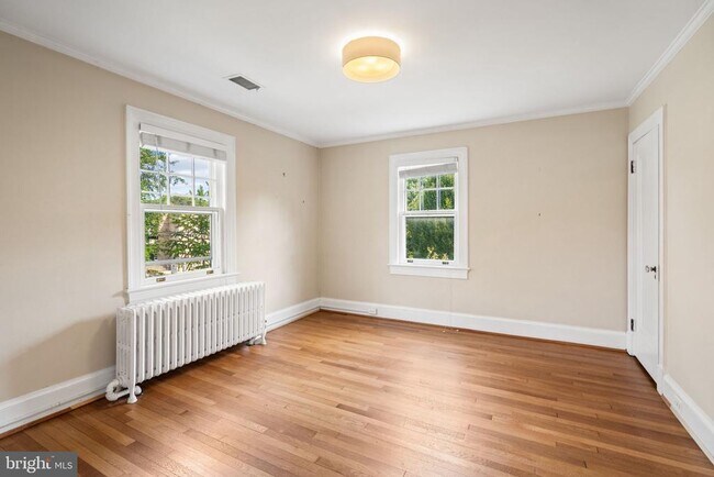 Building Photo - 4008 Rosemary St