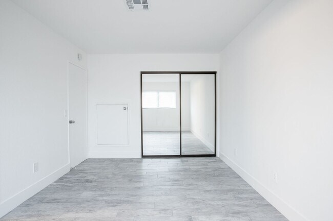 Building Photo - 32955 Canyon Vista Rd