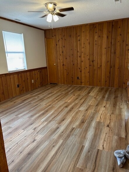 Primary Photo - 110 Vista Cir