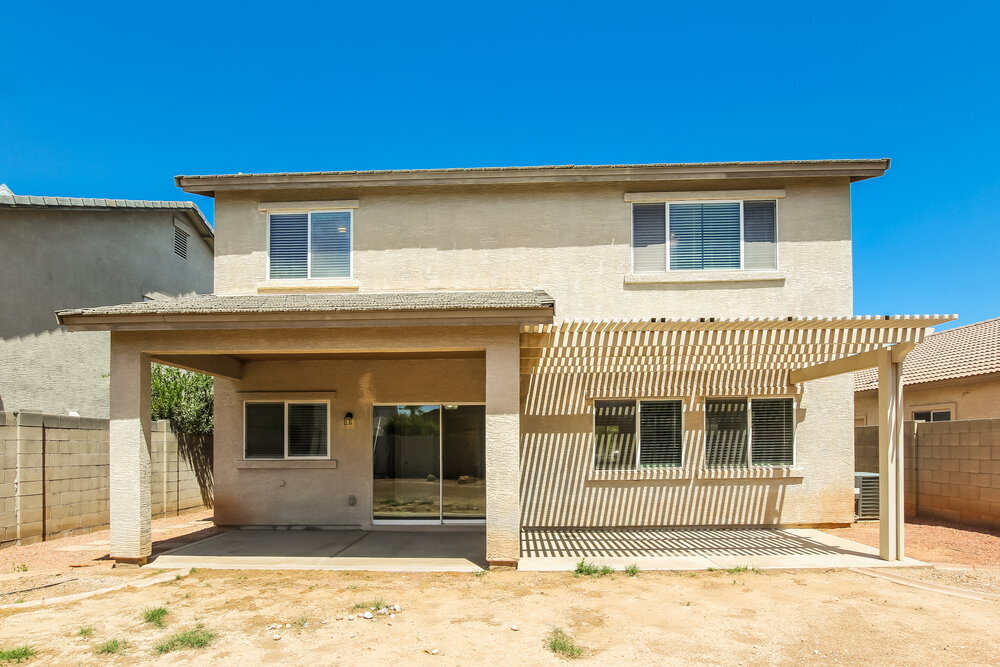 Building Photo - 11559 W Buchanan St