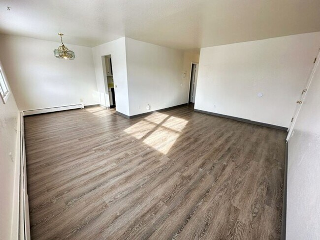 Building Photo - 2852 Telequana Dr