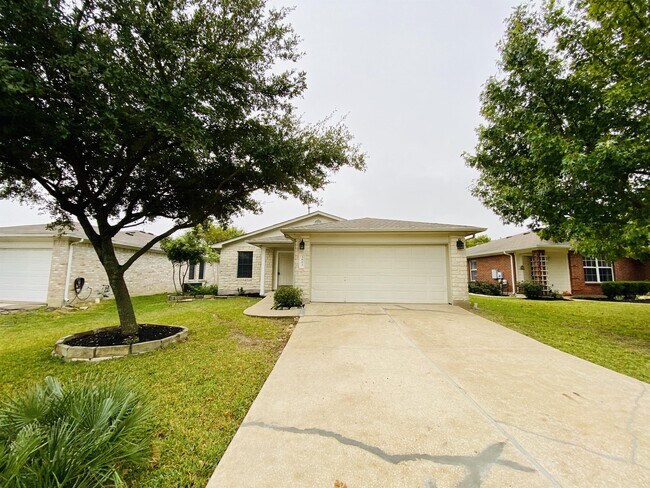 Building Photo - 3811 Julianas Way