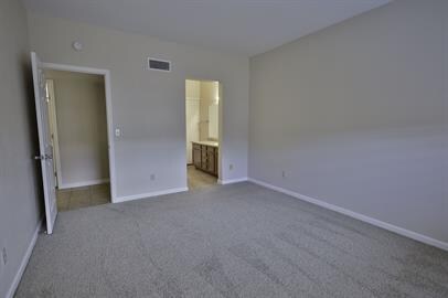 Building Photo - $500 move-in credit!!  Summertree Condos