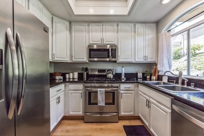 Building Photo - Stylish Laguna Niguel View Condo in Resort-Style Beach Community