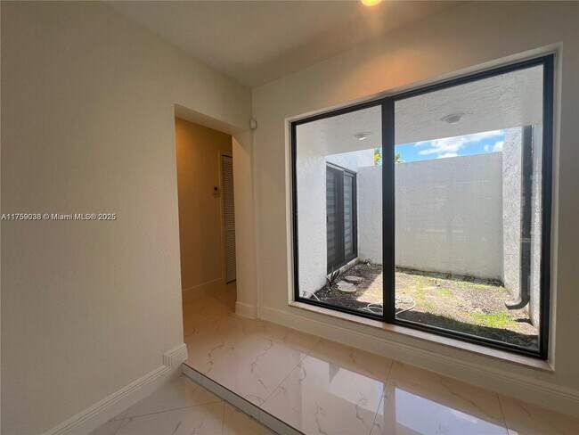 Building Photo - 8735 SW 54th St