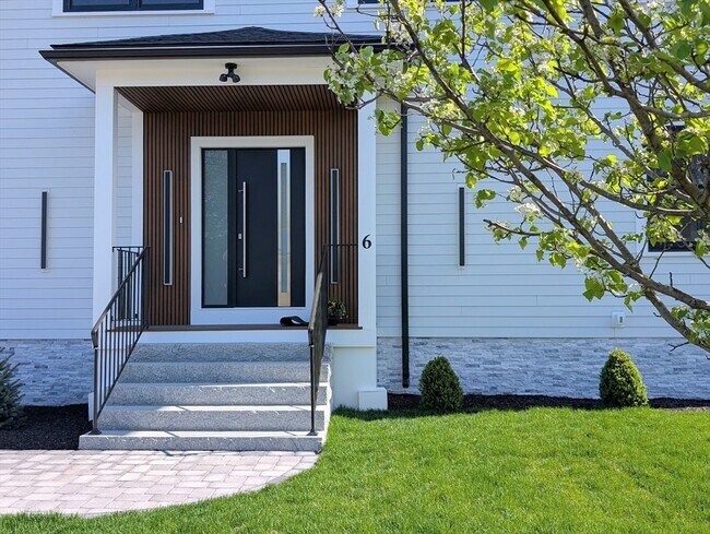 Building Photo - 6 Gordon Rd