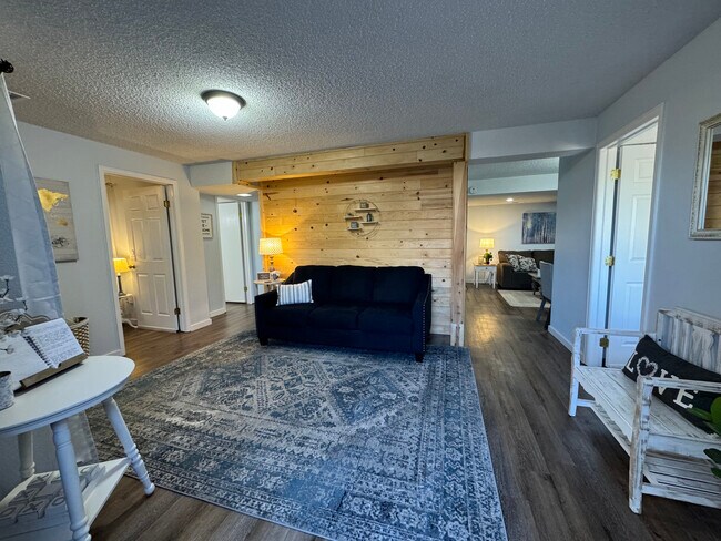 Building Photo - 7650 Conifer Dr