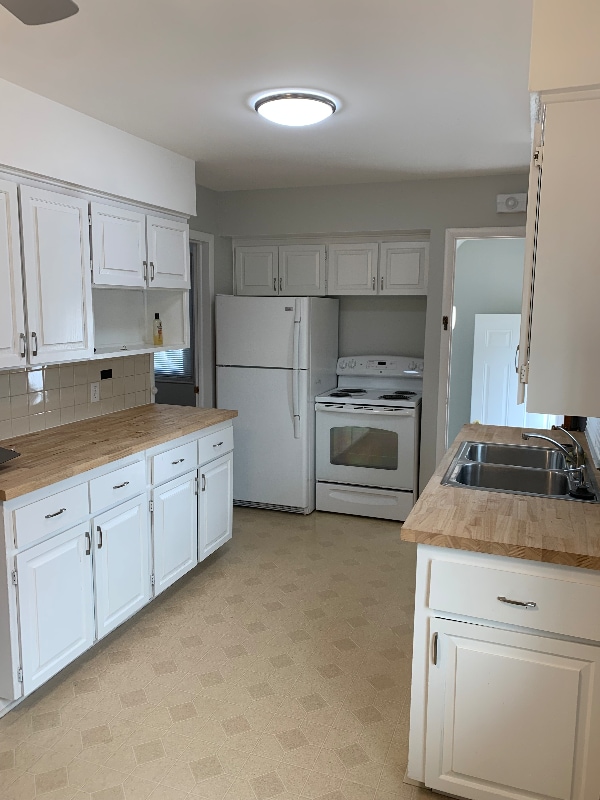 Building Photo - 3641 Providence St