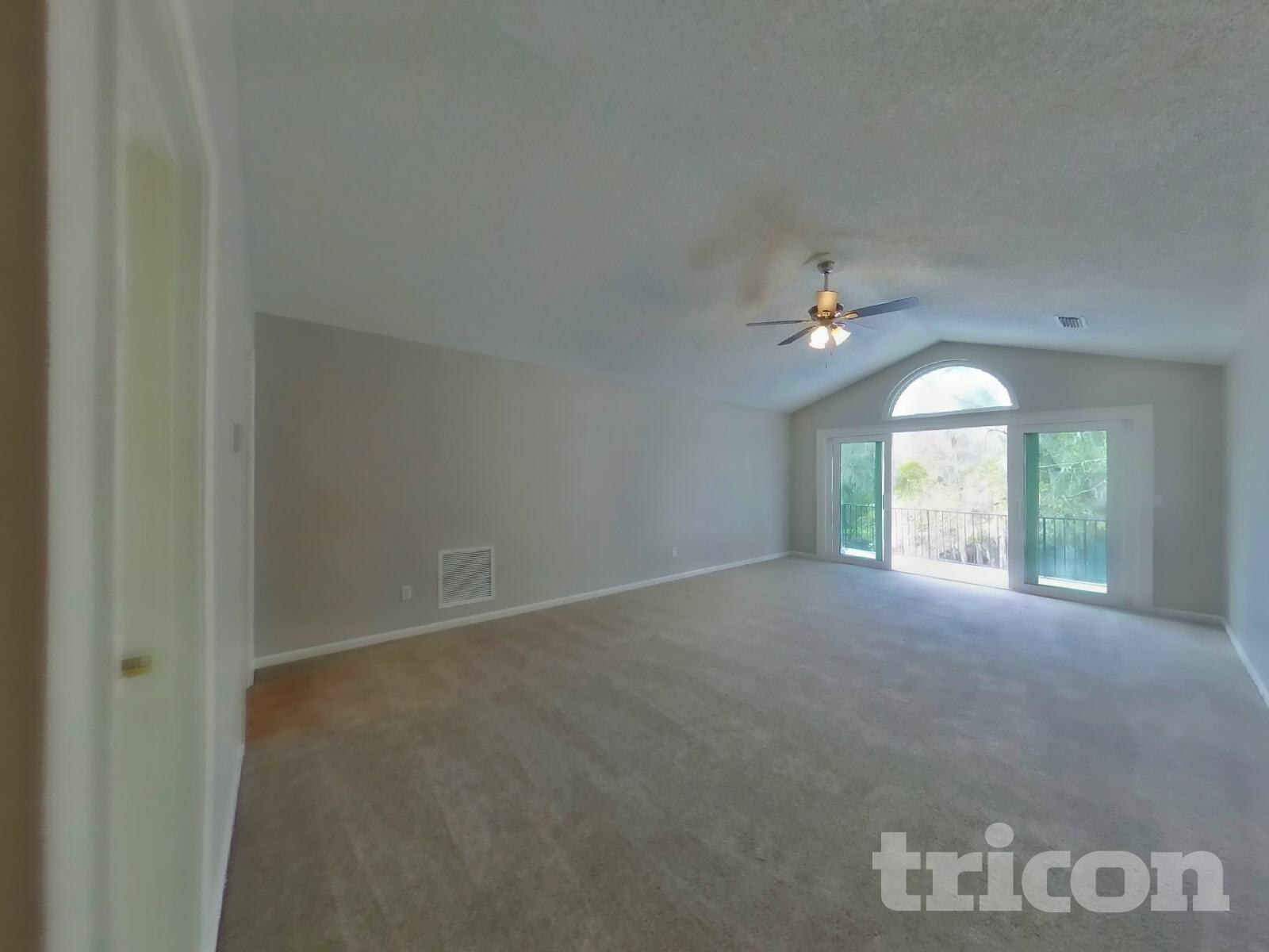 Building Photo - 1648 Country Walk Dr