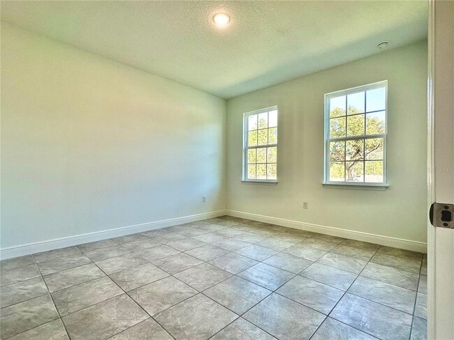 Building Photo - 10984 N G Martinelli Blvd