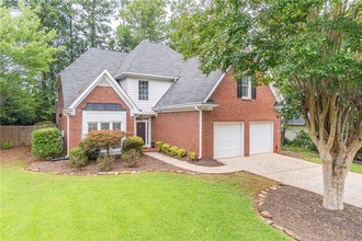 Building Photo - 205 Vickery Way