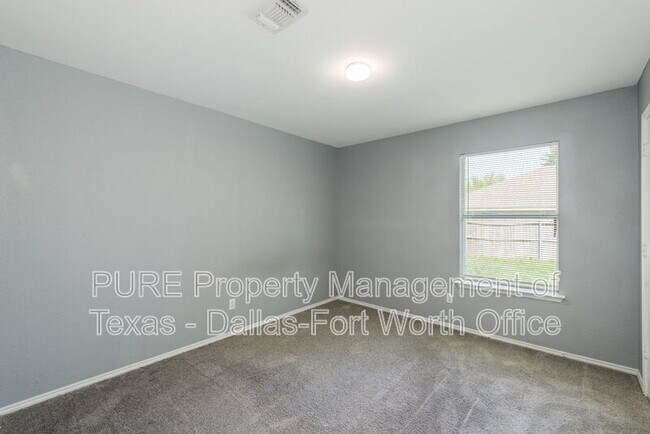 Building Photo - 3720 Garden Springs Dr