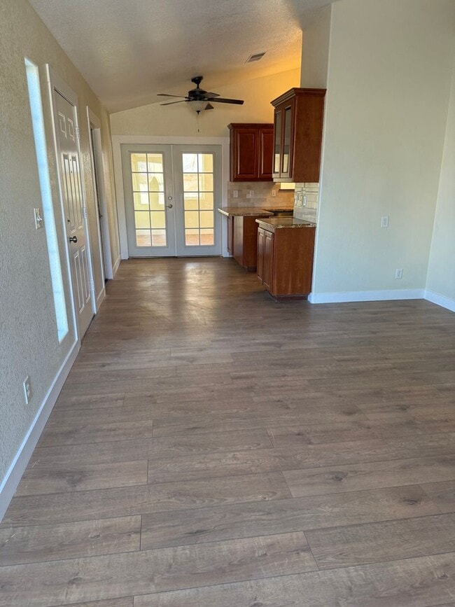 Building Photo - 216 Red Cloud Terrace