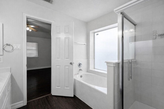 Building Photo - 10130 Williams Field Dr