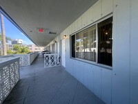 Building Photo - Cozy 1-bedroom unit in Fort Lauderdale!